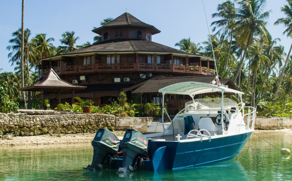  Surf Camp Resort Mentawai Islands Speed Boat Transfer 960 x 596 